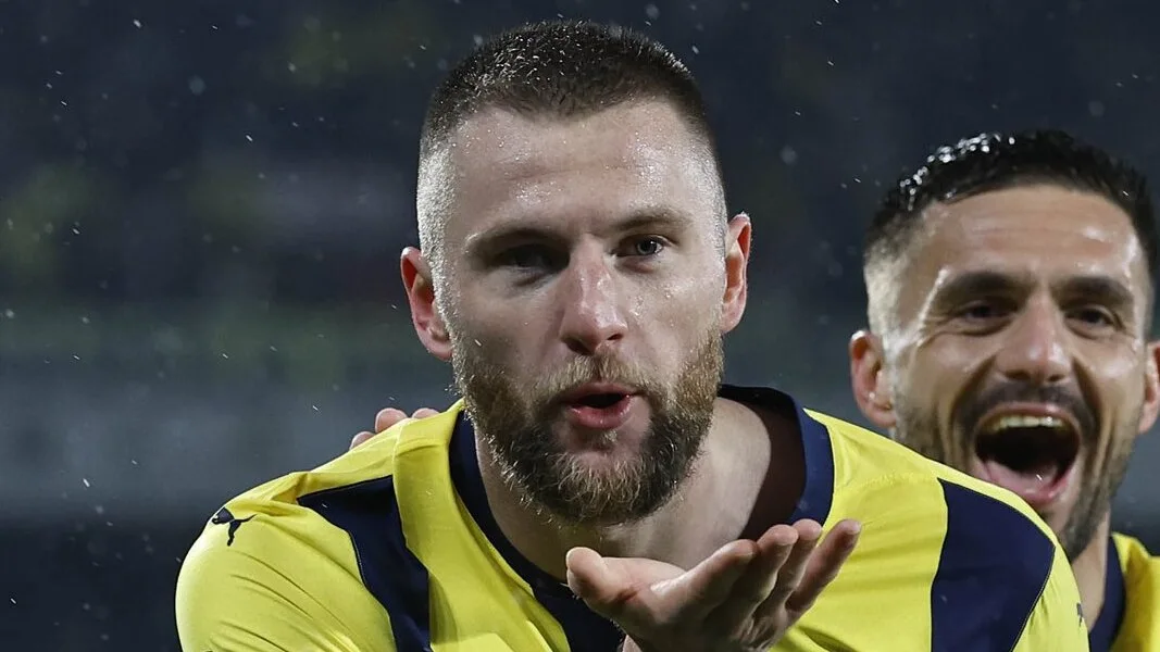Bursa Transfer PSG, Optimisme Terhadap Kesepakatan Skriniar Senilai €10 Juta
